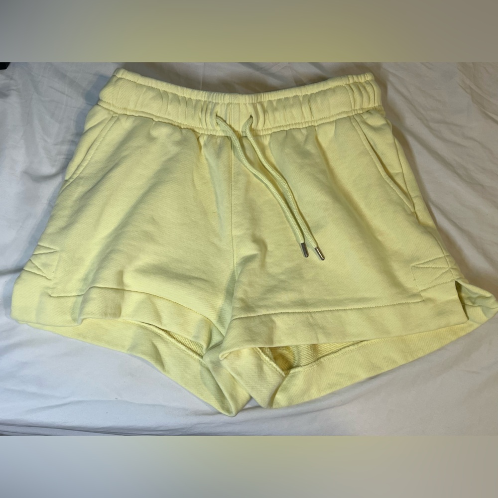 Universal Thread Light Yellow Joggers